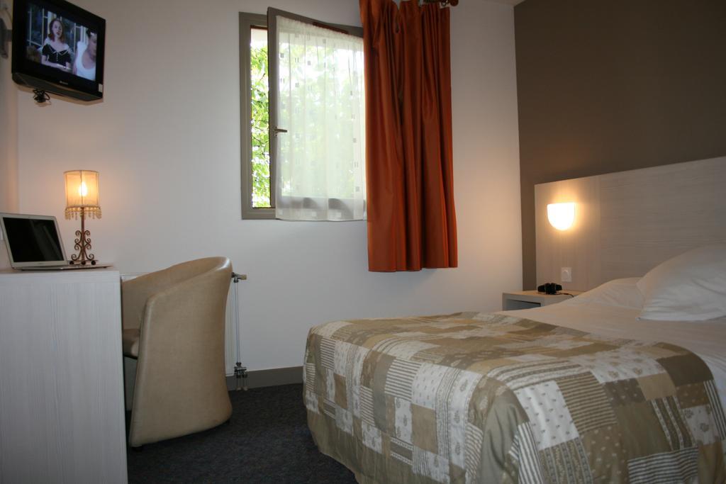 L Or Du Temps Hotel Saint-Alban  Room photo